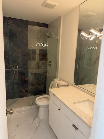 11123 NW 7th St 103-4, Miami, FL 33172