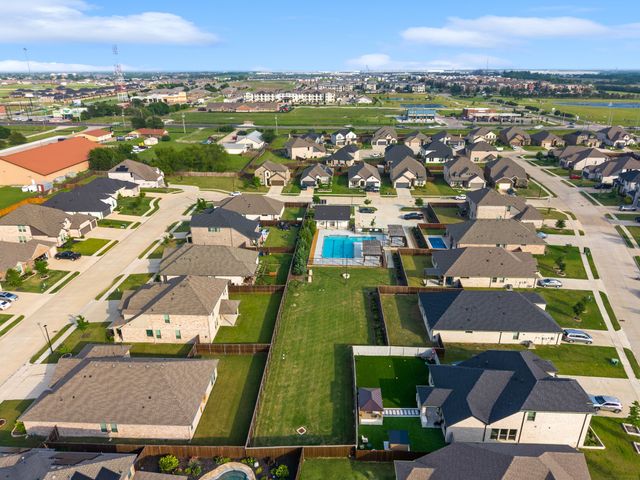 418 Ardsley Lane, Forney, TX 75126