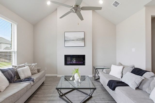 418 Ardsley Lane, Forney, TX 75126