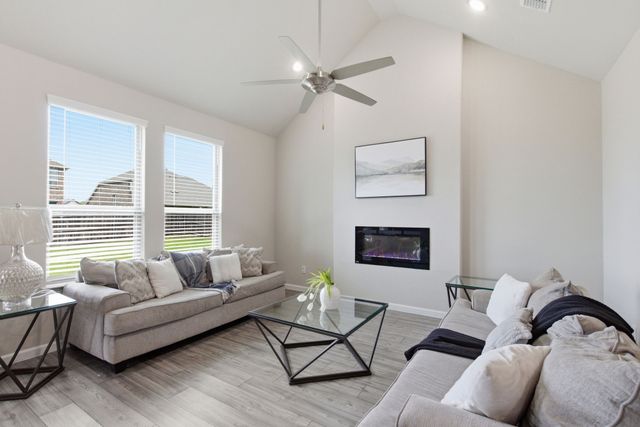 418 Ardsley Lane, Forney, TX 75126