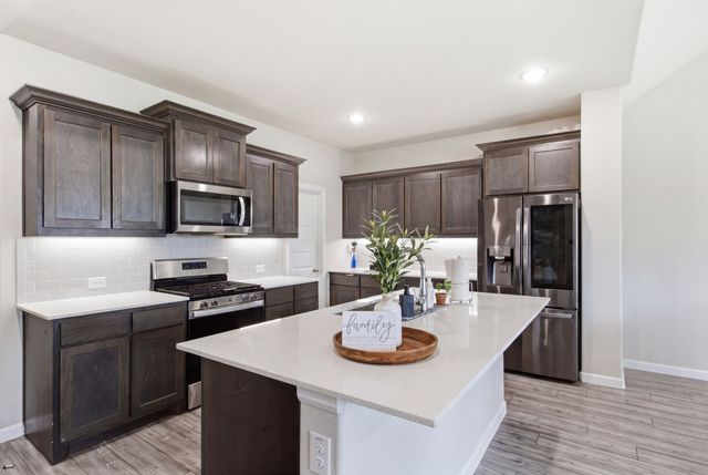 418 Ardsley Lane, Forney, TX 75126