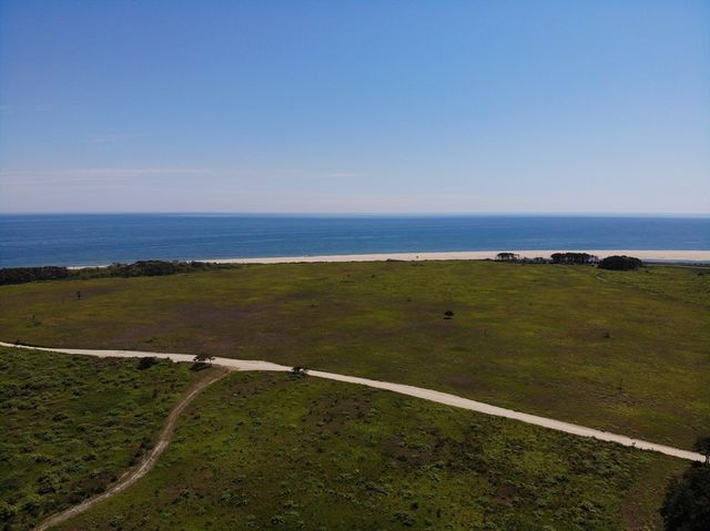 0 Pocha Rd Ext, Edgartown, MA 02539