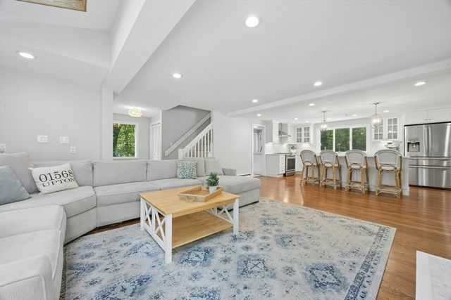 24 Fowler Street, Upton, MA 01568