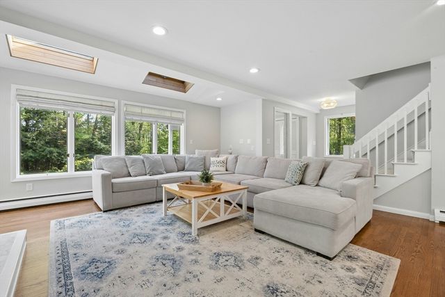 24 Fowler Street, Upton, MA 01568