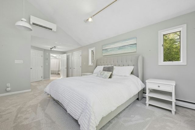 24 Fowler Street, Upton, MA 01568