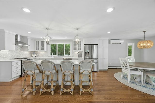 24 Fowler Street, Upton, MA 01568