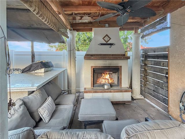 9100 Clay Canyon Dr., Corona, CA 92883