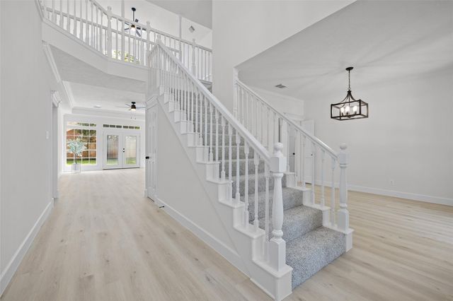 12927 Golden Rainbow Drive, Cypress, TX 77429