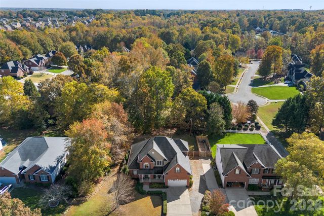 2618 Firethorn Court, Gastonia, NC 28056