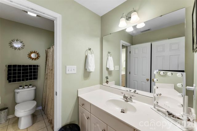 2618 Firethorn Court, Gastonia, NC 28056