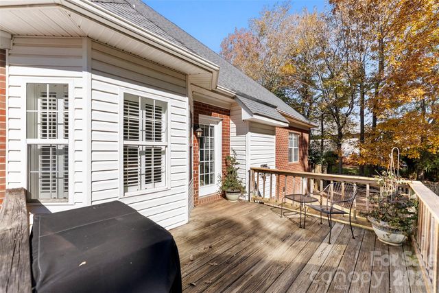 2618 Firethorn Court, Gastonia, NC 28056