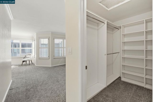 1707 Geary Rd, Walnut Creek, CA 94597