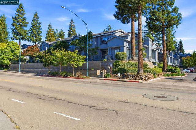 1707 Geary Rd, Walnut Creek, CA 94597