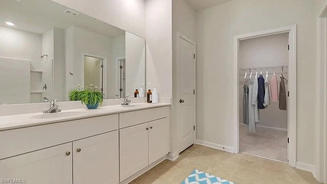 153 Pembroke ST, Lehigh Acres, FL 33971