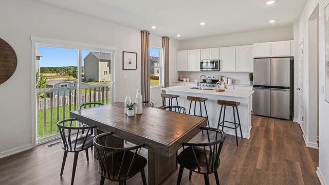 984 Sapphire Lane, Montgomery, IL 60538