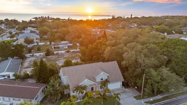 112 S FLORIDA AVENUE, Tarpon Springs, FL 34689