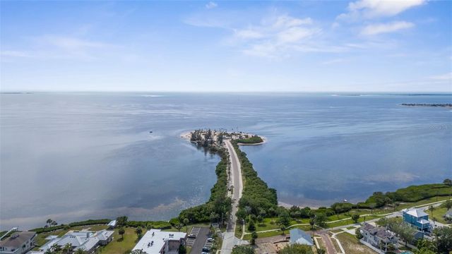 112 S FLORIDA AVENUE, Tarpon Springs, FL 34689