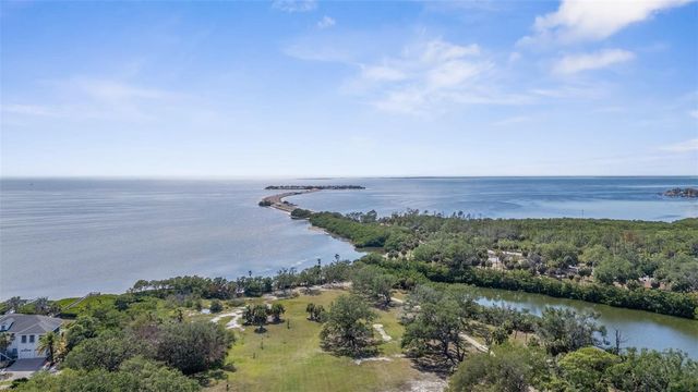 112 S FLORIDA AVENUE, Tarpon Springs, FL 34689