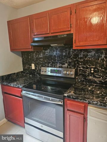 2722 SWEETWATER CT, District Heights, MD 20747