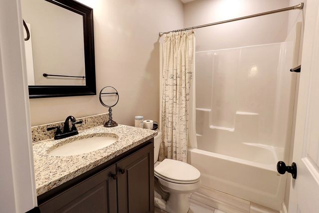 1052 Trawick Road, Dothan, AL 36305