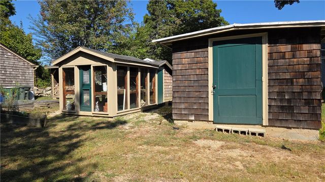 69 Station Street, Coventry, RI 02816