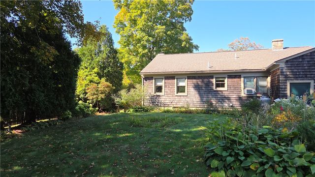 69 Station Street, Coventry, RI 02816