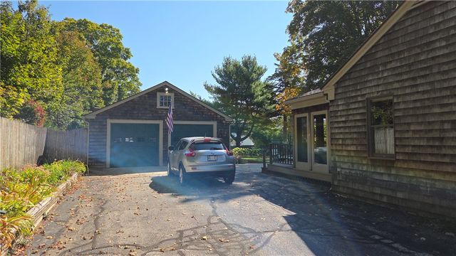 69 Station Street, Coventry, RI 02816