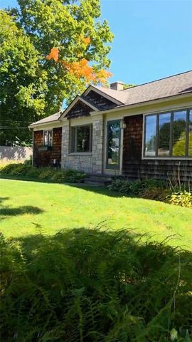 69 Station Street, Coventry, RI 02816