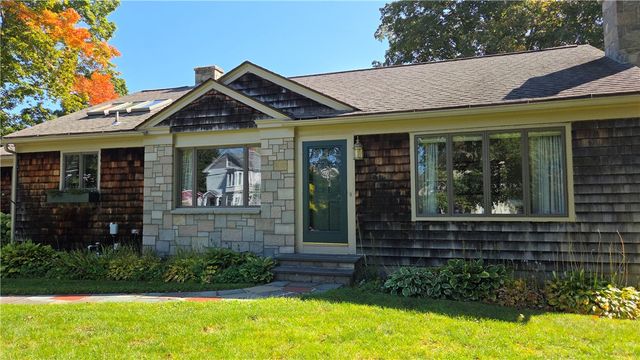 69 Station Street, Coventry, RI 02816