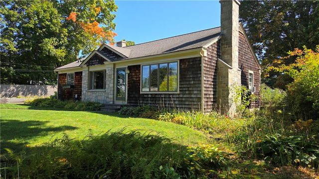 69 Station Street, Coventry, RI 02816