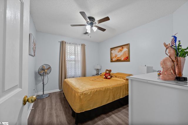 707 Mirabelle Court, Spartanburg, SC 29301