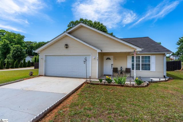 707 Mirabelle Court, Spartanburg, SC 29301