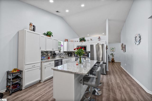 707 Mirabelle Court, Spartanburg, SC 29301