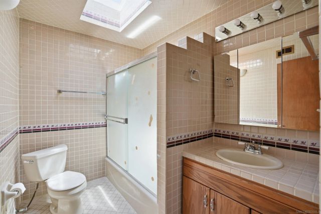 3721 BEN ST., San Diego, CA 92111