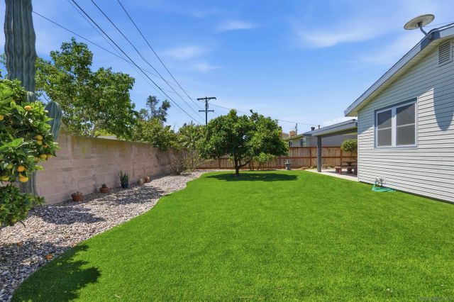 3721 BEN ST., San Diego, CA 92111
