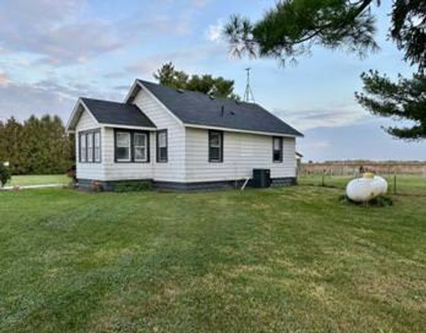 456 E 400 S, Valparaiso, IN 46383