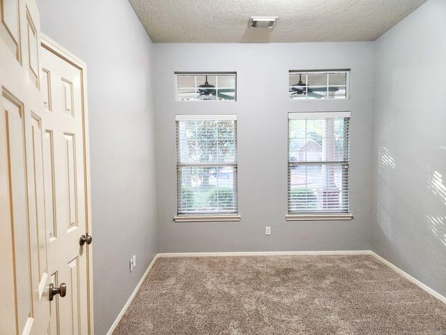 7 Wild Orchid Court, Conroe, TX 77385