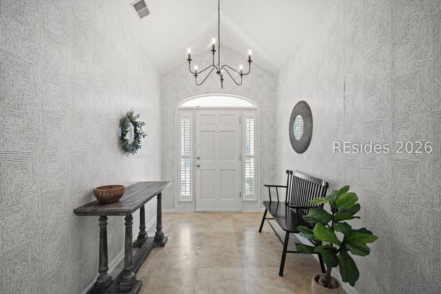 10 Canebrake Ln, Bluffton, SC 29910