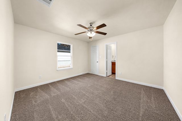 800 Hemlock Drive, West Tawakoni, TX 75474