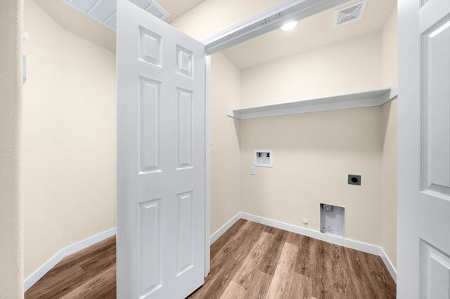 800 Hemlock Drive, West Tawakoni, TX 75474