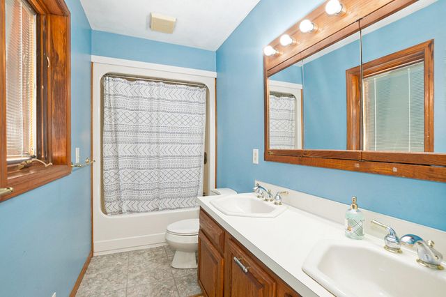 4154 S Sunset Drive, Dayton Twp, MI 49412