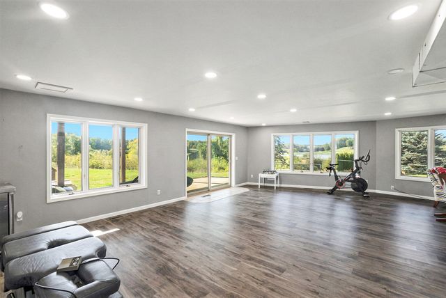 4154 S Sunset Drive, Dayton Twp, MI 49412