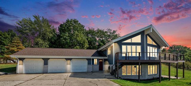 4154 S Sunset Drive, Dayton Twp, MI 49412