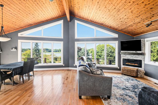 4154 S Sunset Drive, Dayton Twp, MI 49412