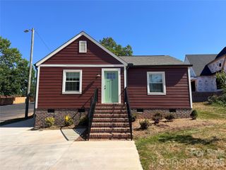 102 Lincoln Street, Belmont, NC 28012