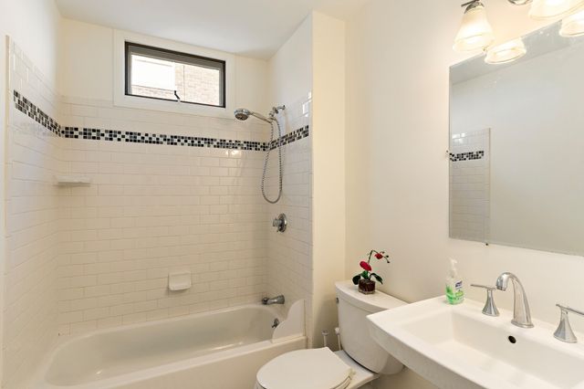 85 Trowbridge St 2, Cambridge, MA 02138