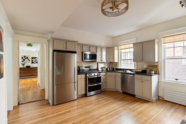 85 Trowbridge St 2, Cambridge, MA 02138