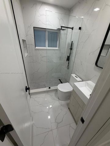 1524 NE 182nd Street, North Miami Beach, FL 33162