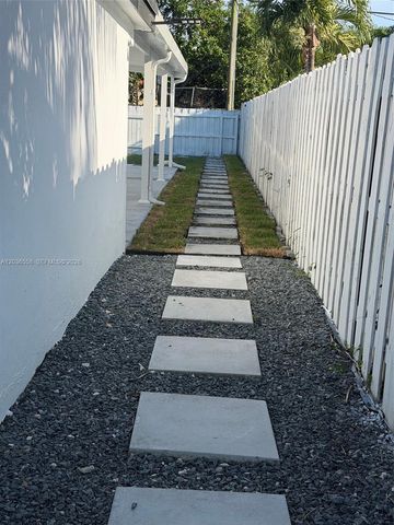 1524 NE 182nd Street, North Miami Beach, FL 33162