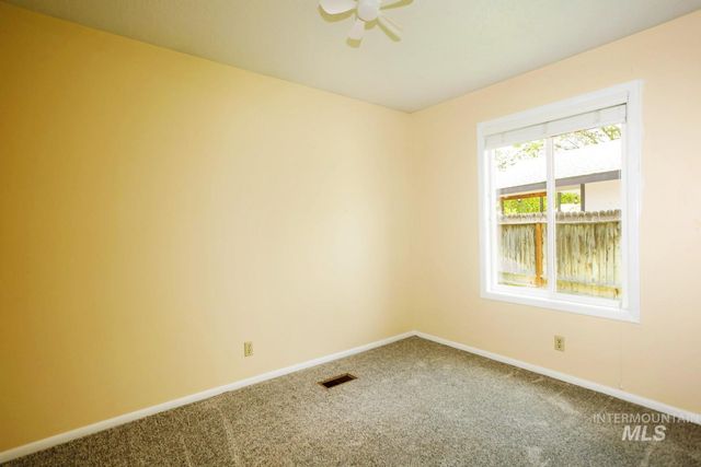 2572 Navajo Circle, Twin Falls, ID 83301